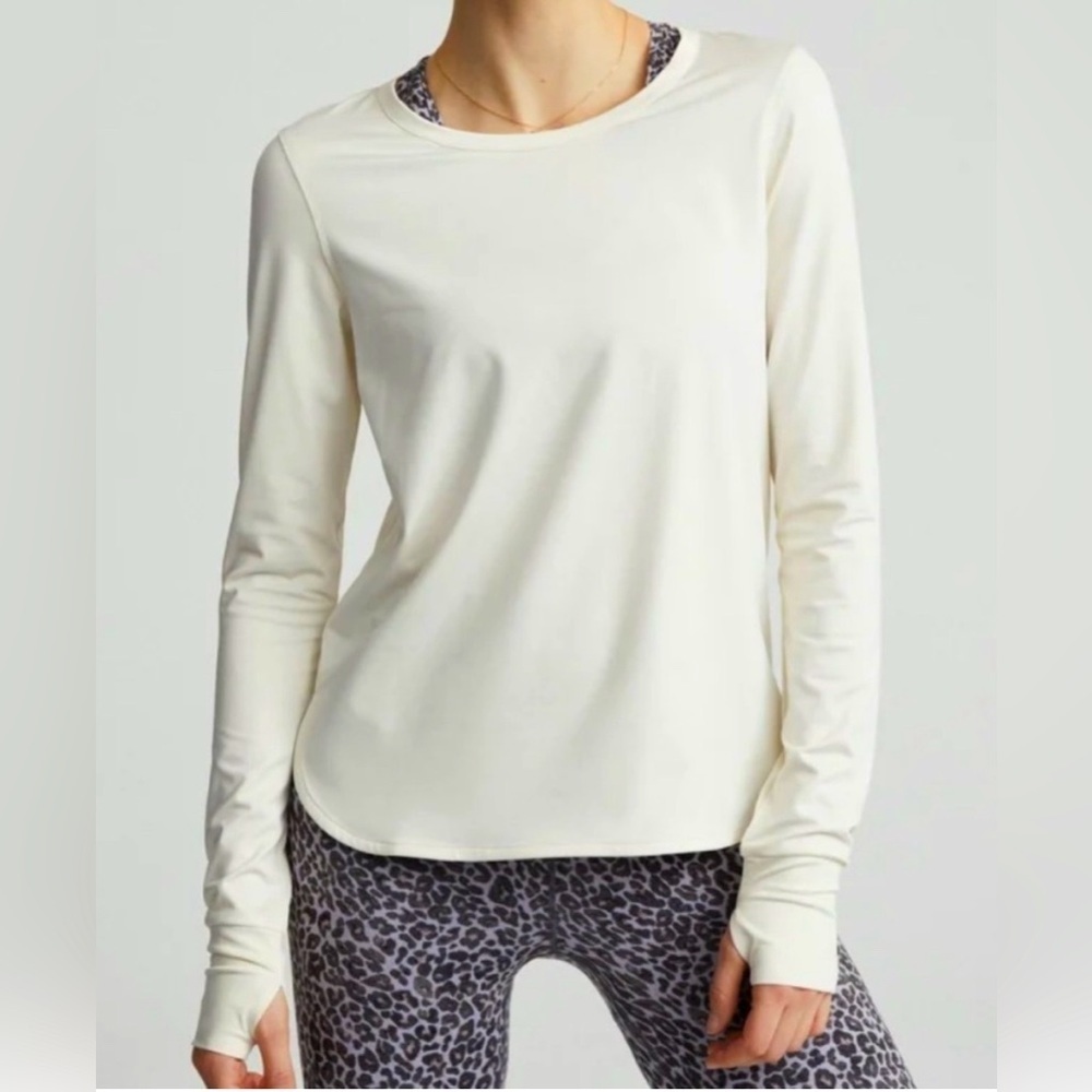 VARLEY long sleeve Kearney active run athletic shirt in Blum light tan neutral